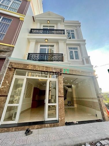 Hình ảnh Cho thuê nhà nguyên căn có thể mở văn phòng
