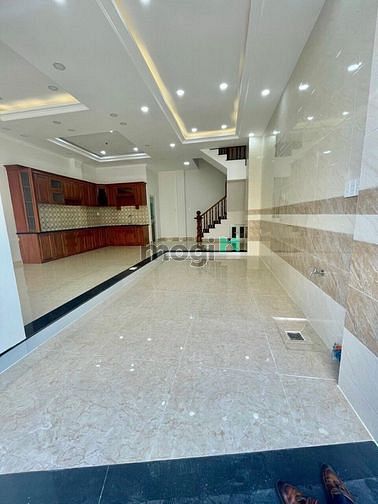 Hình ảnh Cho thuê nhà nguyên căn có thể mở văn phòng