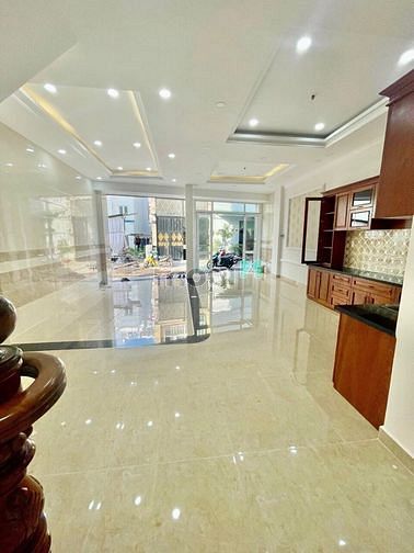 Hình ảnh Cho thuê nhà nguyên căn có thể mở văn phòng