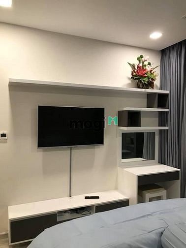 Hình ảnh Mình cần bán căn Vinhome quận 1 , 78 m2, Full NT , SH,  12  tỷ