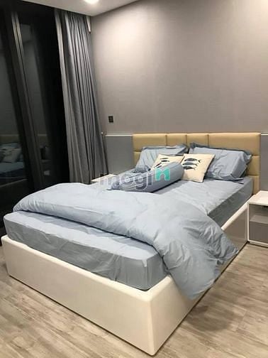 Hình ảnh Mình cần bán căn Vinhome quận 1 , 78 m2, Full NT , SH,  12  tỷ