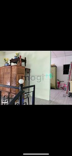 Hình ảnh bán nhà cấp 4 gác đúc 2 mặt kiệt tôn đản