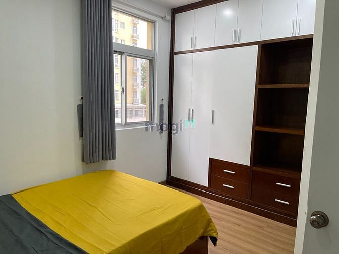 Hình ảnh Ban can ho sky gaden , phu my hung , Diện tích 56m2