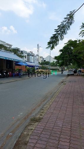 Hình ảnh Bán lô đất góc 2 mặt tiền dự án Bệnh viện Quận 2. DT 237m. 110tr/m. Sổ