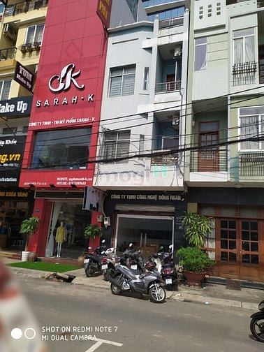Hình ảnh Cho thuê nhà Mới 421B Võ Văn Tần, Quận 3 gần ngã 3 Cao Thắng