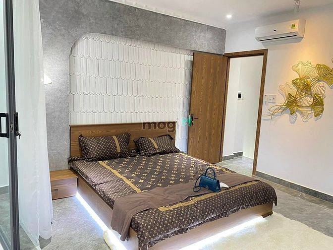 Hình ảnh Nhà hẻm xe hơi 1 trục,gần mặt tiên Nguyễn Thượng Hiền, 5x11,trệt 2 lầu