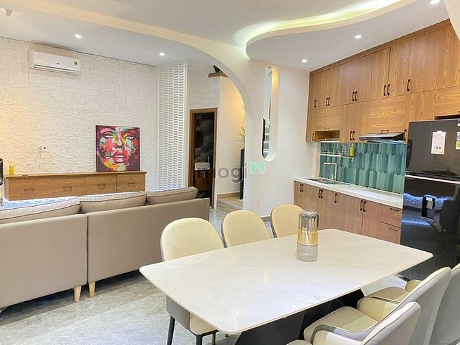 Hình ảnh Nhà hẻm xe hơi 1 trục,gần mặt tiên Nguyễn Thượng Hiền, 5x11,trệt 2 lầu