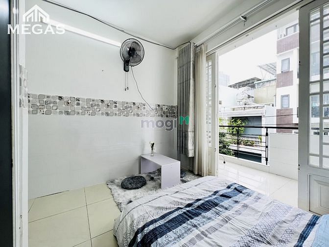 Hình ảnh CHDV full nội thất, thoáng mát gần Vạn Hạnh Mall, ĐH Huflit, Hoa Sen