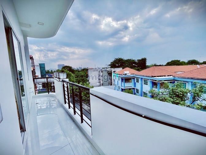Hình ảnh Cho thuê CHDV - Full nội thất - Bang Cong Rộng