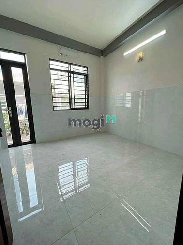 Hình ảnh 🏠 Nhà Gấp Bán 65m2 Chỉ 5 tỷ 900 Hồng Lạc Tân Bình