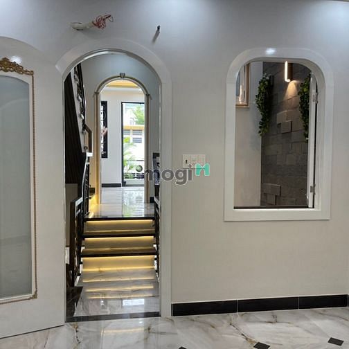Hình ảnh Siêu phẩm Hoàng Gia tại hẻm 703 Tỉnh Lộ 10, BTDb, Bình Tân