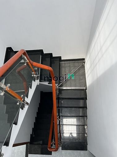 Hình ảnh Bán nhà Bình Tân , Bình Trị Đông , 5 Tầng ,44m2 Chỉ 5.8 tỷ