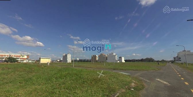 Hình ảnh Tôi cần bán gấp lô đất đường Trương Văn Bang DT 100m2 Giá 2,9 tỷ