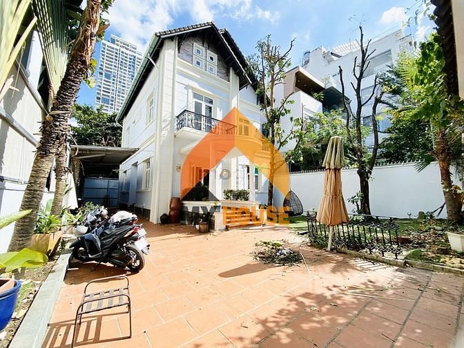 Hình ảnh SOS!Biệt thự trắng thư giãn Thảo Điền 500m2 mát lắm ự