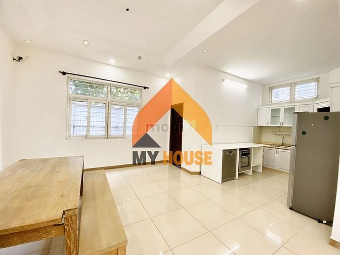Hình ảnh SOS!Biệt thự trắng thư giãn Thảo Điền 500m2 mát lắm ự