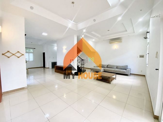 Hình ảnh SOS!Biệt thự trắng thư giãn Thảo Điền 500m2 mát lắm ự