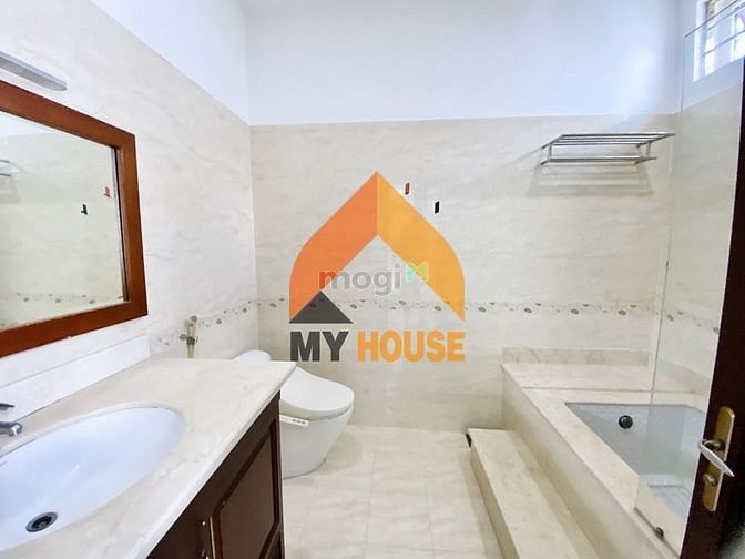 Hình ảnh SOS!Biệt thự trắng thư giãn Thảo Điền 500m2 mát lắm ự