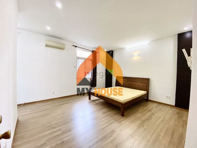 Hình ảnh SOS!Biệt thự trắng thư giãn Thảo Điền 500m2 mát lắm ự