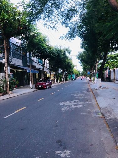 Hình ảnh cần tiền bán lô đất đường Tú Quỳ,P Hòa Minh,Q Liên Chiểu