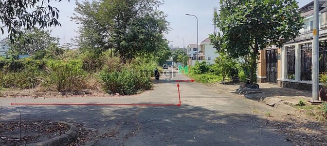 Hình ảnh Tôi cần bán thửa đất biệt thự view sông kdc kim sơn.