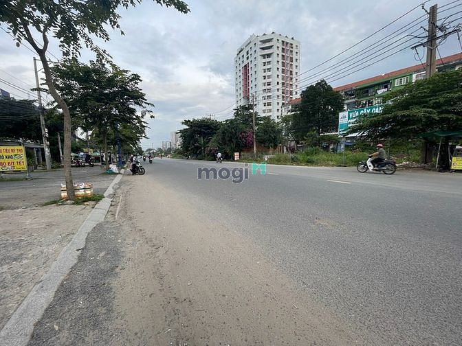 Hình ảnh Bán đất mặt tiền Lương Định Của. Gía chỉ 71 tỷ.