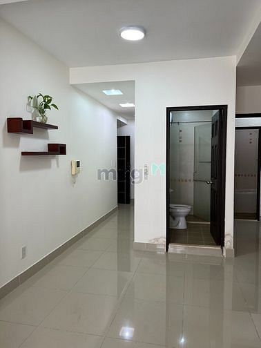 Hình ảnh Tang 6 , 2 phòng ngủ , 2wc , sky garden , Phu my hung