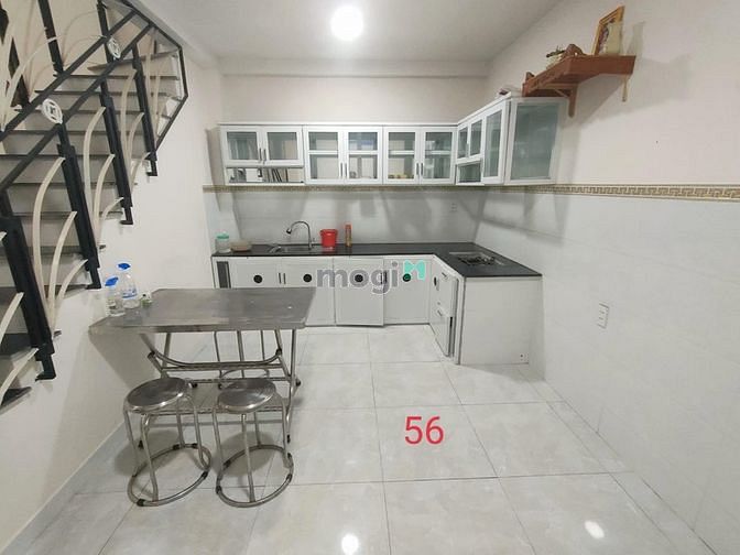 Hình ảnh Bán nhà gác đúc kiệt 546 Tôn Đản