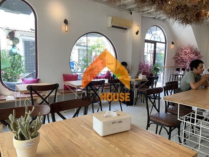 Hình ảnh MB CAFE đẹp khủng khiếp ngay Góc Thảo Điền chỉ 25tr mà thui