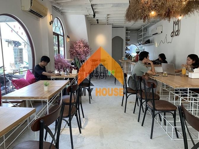 Hình ảnh MB CAFE đẹp khủng khiếp ngay Góc Thảo Điền chỉ 25tr mà thui