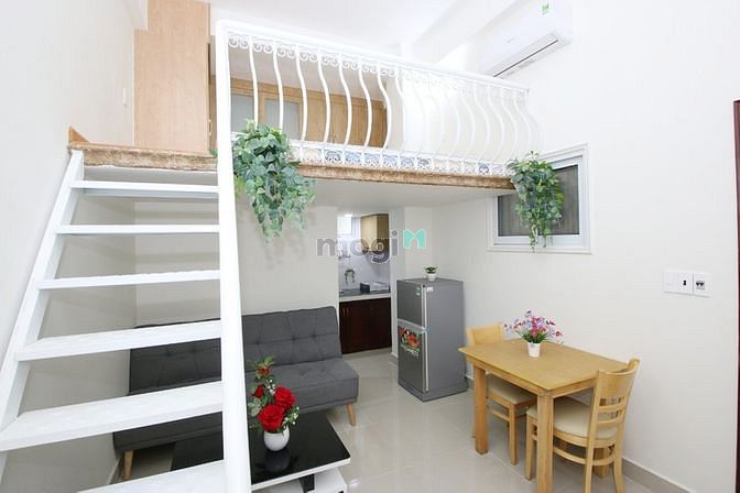 Hình ảnh Qăn hộ full nội thất gác lửng 1m7 tân kiểng Q7
