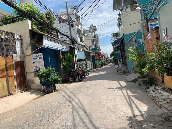 Hình ảnh Bán căn nhà hẻm Lê Văn Quới, Bình Trị Đông A, Bình Tân 4x16m 2.5 tấm