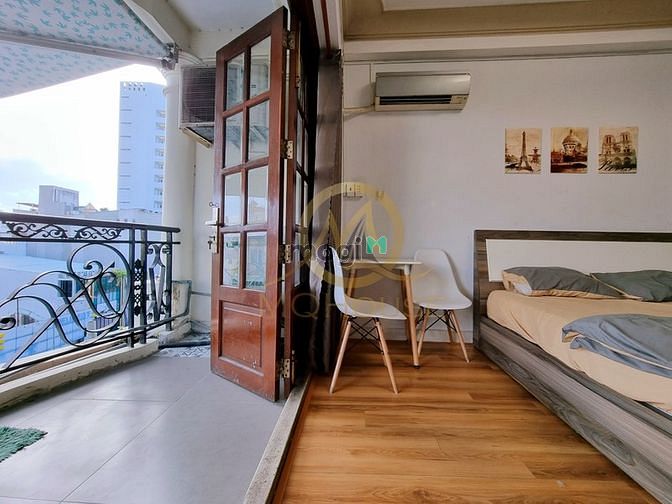 Hình ảnh Mb6623 nạp rút nhanh chóng full NT Quận 1, Balcon giá hạt dẻ, cho nuôi pet, máy giặt riêng