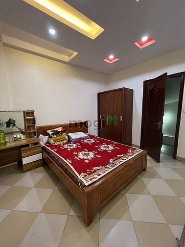 Hình ảnh Bán Đất mặt phố Bà Triệu Hà Đông, ôtô, KD, 95m2, Mt 7.1, giá 16.5 tỷ.