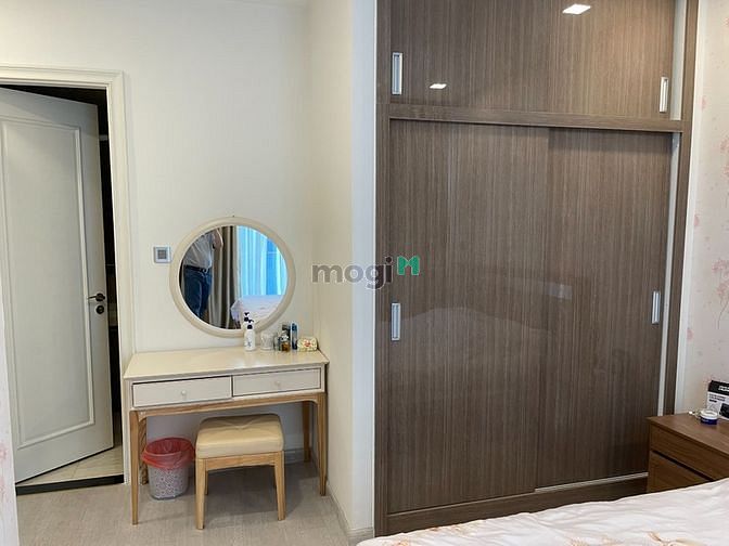 Hình ảnh Bán 2 phòng ngủ Vinhome Golden River Bason