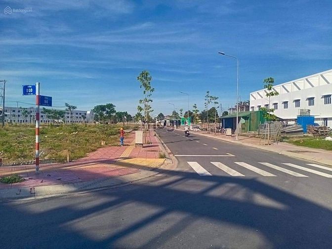 Hình ảnh CẦN BÁN GẤP đất CHÍNH CHỦ GẦN Suối Tiên