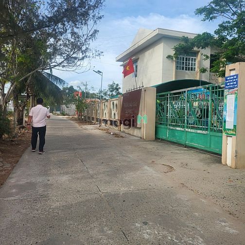 Hình ảnh Bán đất Lagi Bình Thuận, 23.5*42,100TC, dân cư hiện hữu.