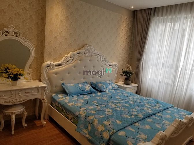 Hình ảnh Cho thuê căn 3PN 2WC 117m2 Gold View Quận 4 nội thất cao cấp giá 25 tr