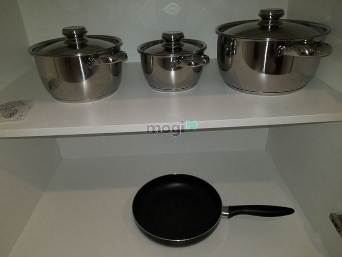 Hình ảnh Cho thuê căn 3PN 2WC 117m2 Gold View Quận 4 nội thất cao cấp giá 25 tr