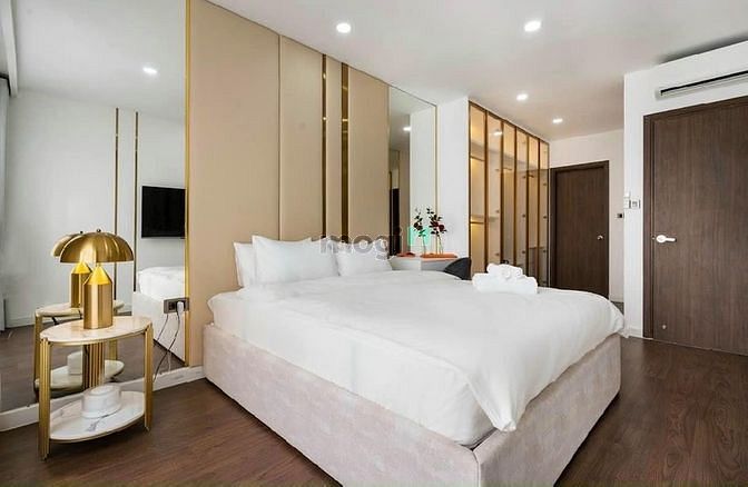 Hình ảnh Cho thuê căn 2PN SaiGon Royal Quận 4 view sông NT cao cấp giá 31 tr