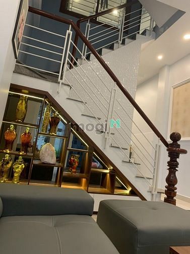 Hình ảnh CHDV Sát Q1 - 2 Mặt hẻm xe hơi tránh