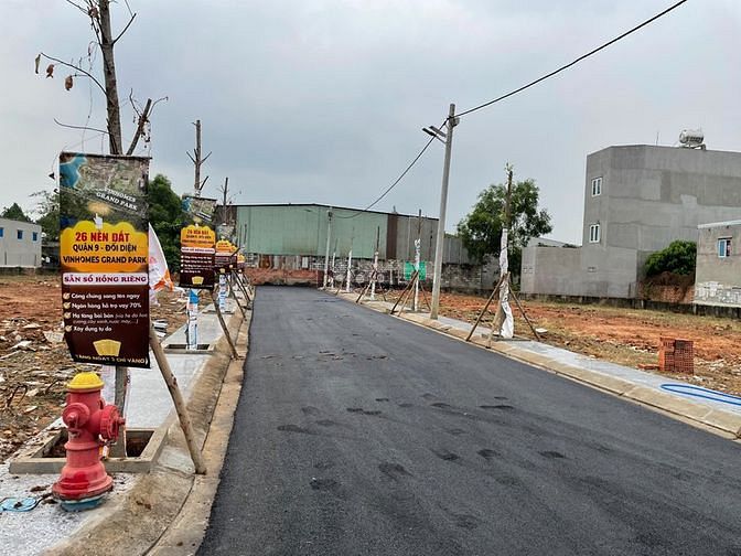 Hình ảnh Bán Đất thổ cư Quận 9 đường số 2, Long bình, liền kề VINHOME giá tốt