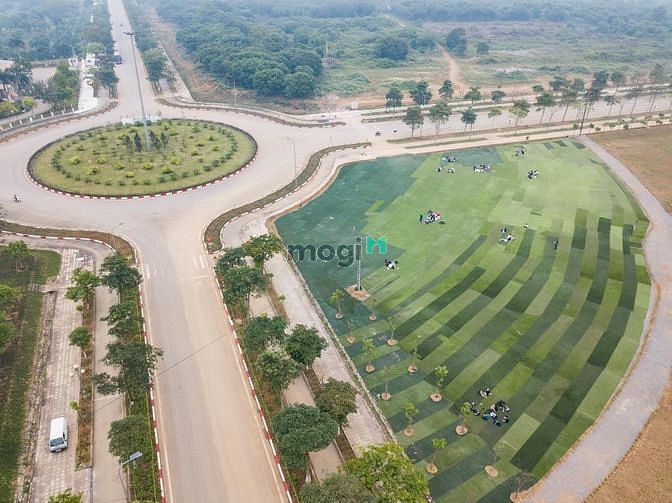 Hình ảnh Đất Vi Trí vàng mặt đại Lộ Thăng Long 100m2 giá 1,5 tỷ