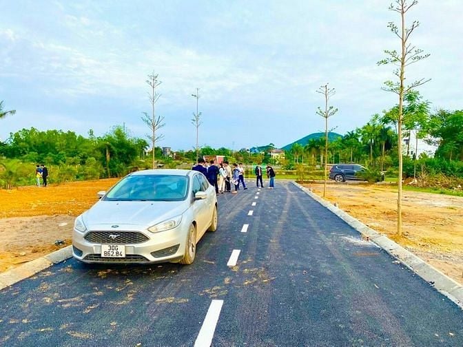 Hình ảnh Đất Đồi Sen Trung Tâm Bình Yên 65m2 Cạnh Tỉnh Lộ 420
