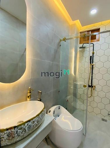 Hình ảnh nhà đẹp rộng Phan Huy Ích P14 Gò Vấp 75m2 1tỷ85