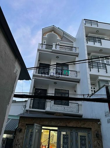 Hình ảnh Bán nhà hẻm xe hơi 5m cách Nguyễn Thượng Hiền 20m ,4 x14 4 tầng