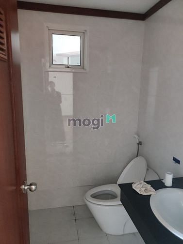 Hình ảnh Cho thuê lại Hoàng Anh Thanh Bình giá 9.5tr/tháng,dt 73m2 Quận 7.
