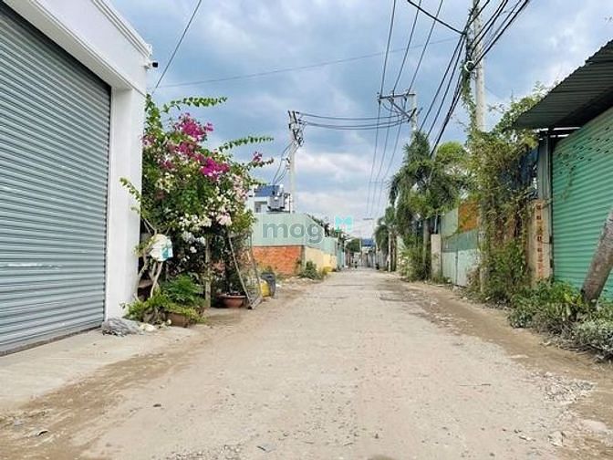 Hình ảnh BÃO GIẢM 2 TỶ Nhà Xưởng Bình Tân, HXH 8M Thông, 300M2 Thổ Cư, Ngang 10