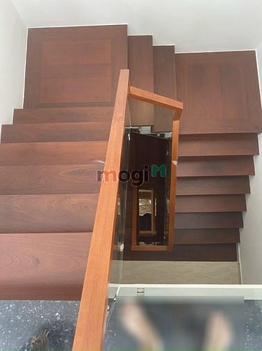 Hình ảnh Bán Biệt Thự MTNB 10m Bình Phú 1 - DT: 8,4x22m CÓ THANG MÁY & CAMERA