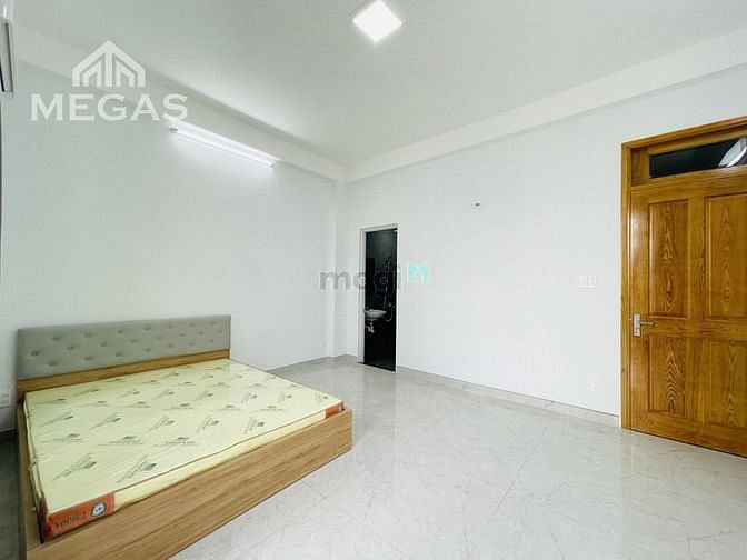 Hình ảnh CHDV Nguyễn Đình Chính, Phú Nhuận