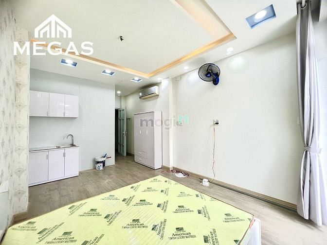 Hình ảnh CHDV full nội thất ban công giá rẻ ngay Chợ Bà CHiểu
